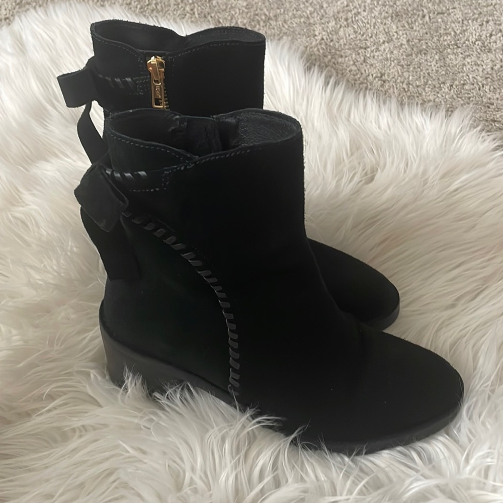 UGG Fraise Bootie